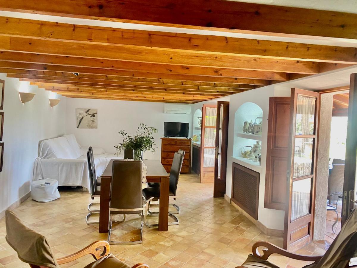 Puerto De Pollensa Villas And Apartments, With Private Mountain Ideal For Runners, Trailers,Near Puerto Pollensa Beach Approximately 5 Minutes Walking, Unique Experience In A Ullal Old Typical Mallorca House With Private Mountain And Near To The Beac エクステリア 写真